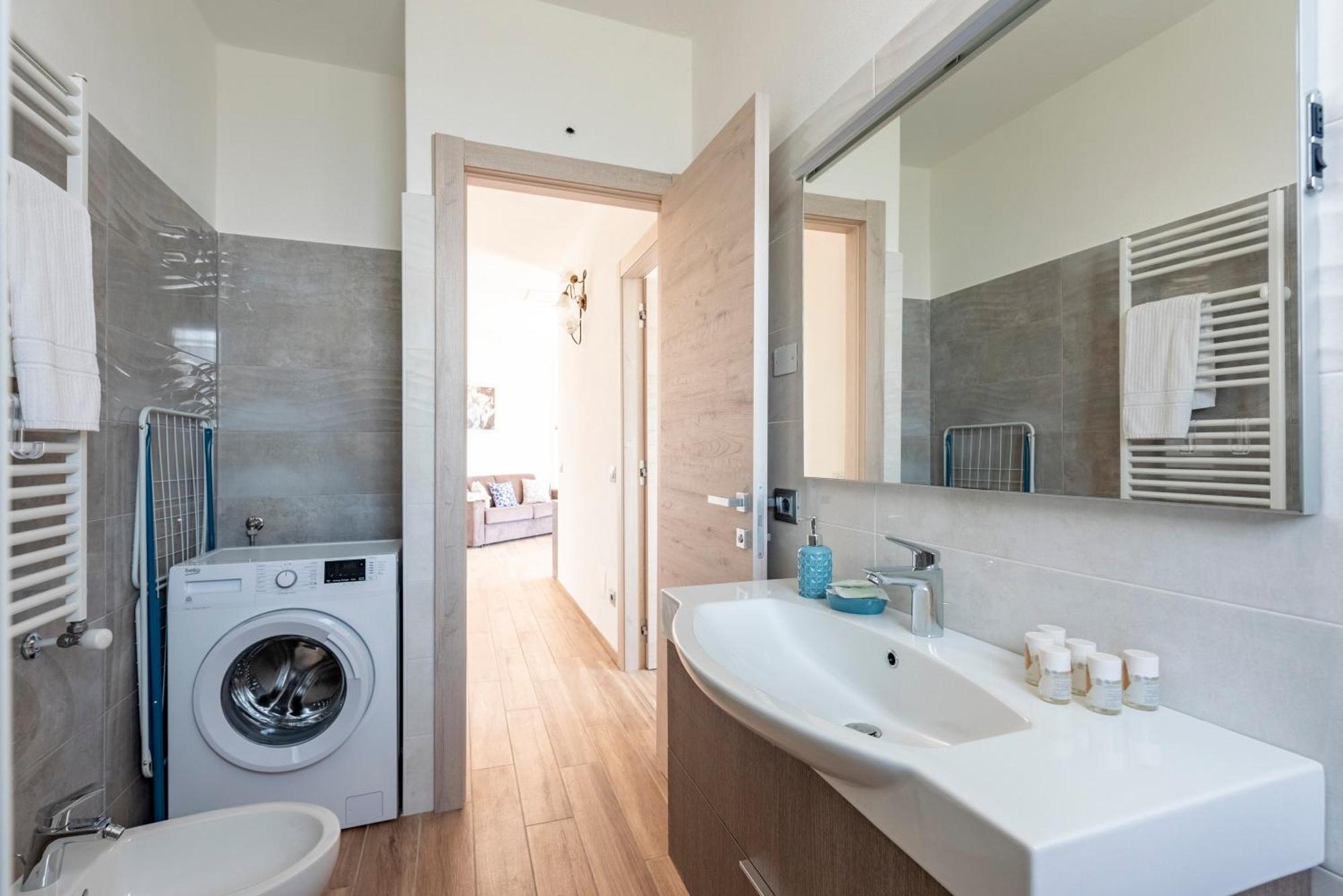 Joivy Villa Guanna - Charming Flat With Garden Bracco Eksteriør bilde